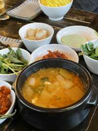 경주 고즈넉한 한옥에서 맛보는 고기한상 