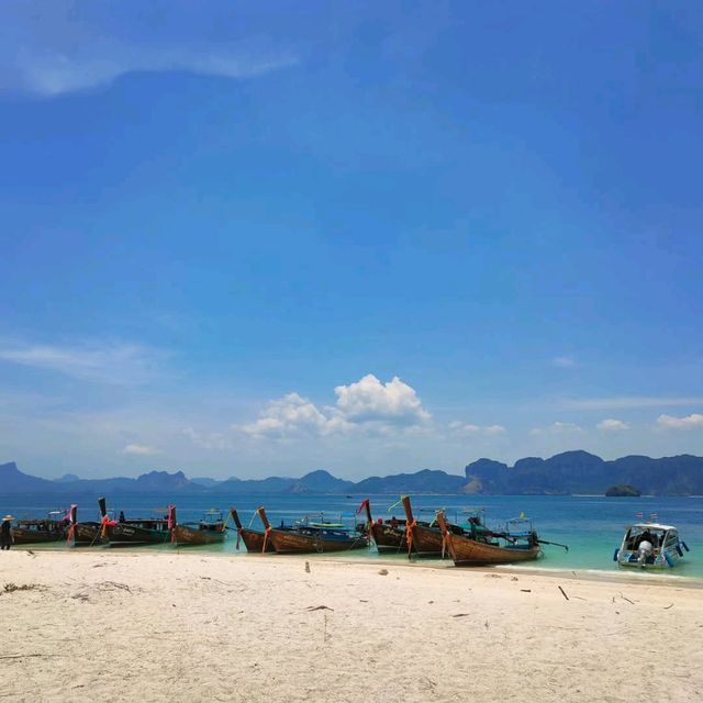 Exploring Poda Island