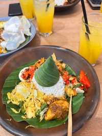Kembang Tandjoeng, Jakarta’s Heritage Café with a Floral Soul