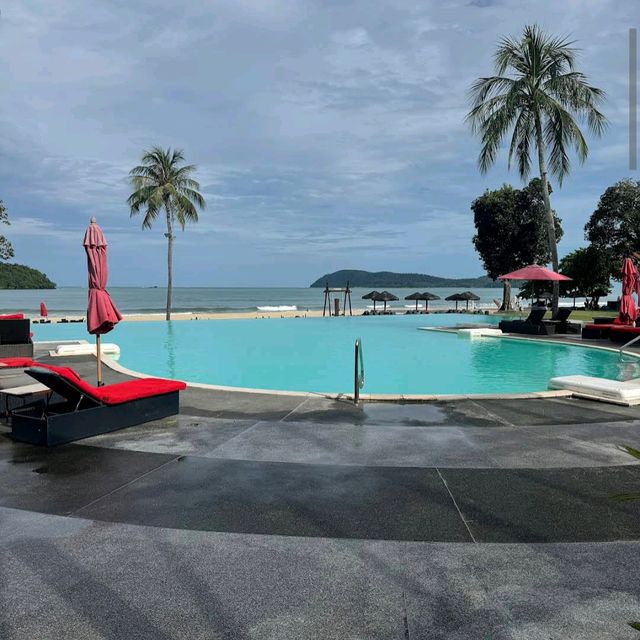 Holiday Villa Beach Resort & Spa Langkawi
