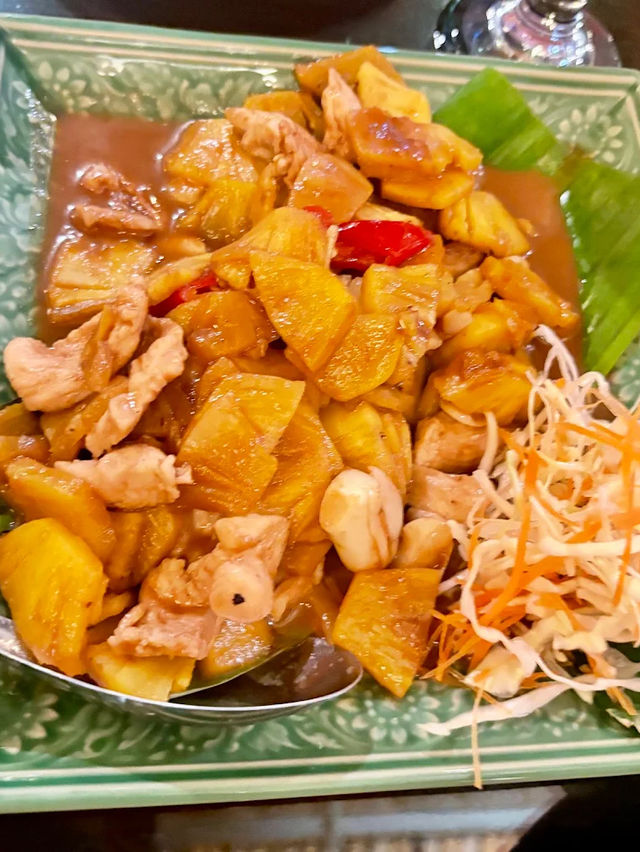 ✨ ครัวพระยาภูเก็ต – เสน่ห์ภูเก็ตแท้ๆ  ✨ ครัวพระยาภูเก็ต – เสน่ห์ภูเก็ตแท้ๆ