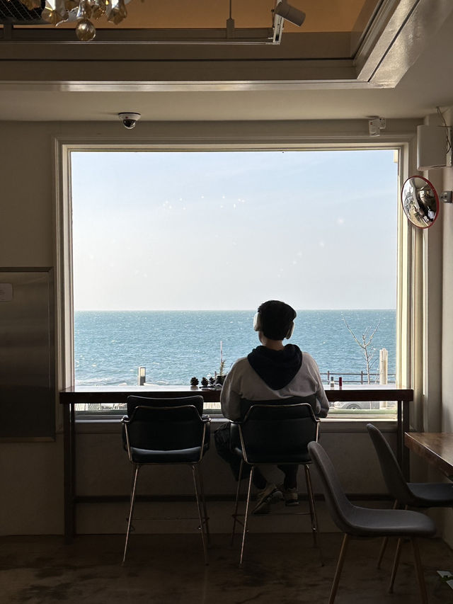 바다가 보이는 제주 감성카페