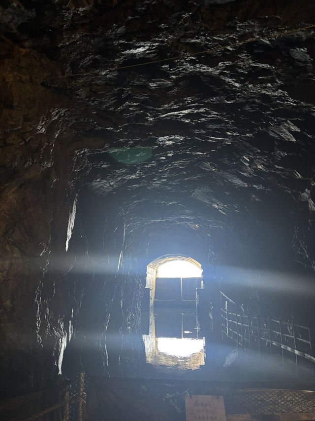 北竿北海坑道遊記：潮聲深處的戰地迷宮
