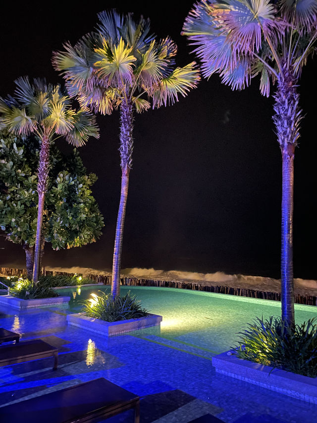 Pullman Khaolak โรงแรมหรูริมทะเล เขาหลัก