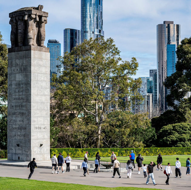 My Reflective Journey at the Shrine of Remembrance