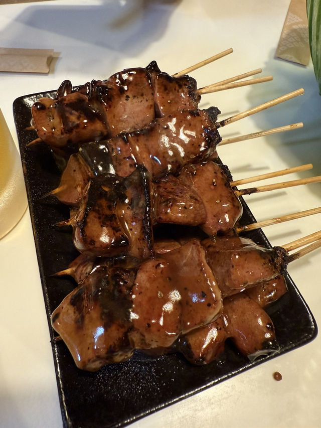地元に愛され続ける味。横手の名店『かしらや』で心ほどける串焼き時間