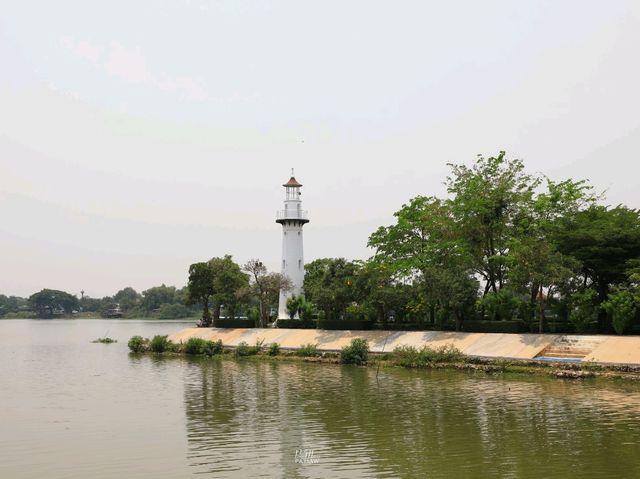 วัดนิเวศธรรมประวัติราชวรวิหาร วัดสวย สไตล์โกธิก วัดนิเวศธรรมประวัติราชวรวิหาร วัดสวย สไตล์โกธิก