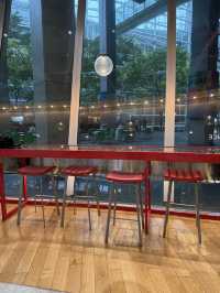 🍩 More Than Donuts: Chill & Work at Krispy Kreme Tokyo International Forum