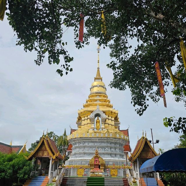 🪷ไหว้พระ วัดพระธาตุดอยสะเก็ด เชียงใหม่ 🪷 🪷ไหว้พระ วัดพระธาตุดอยสะเก็ด เชียงใหม่ 🪷