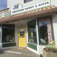 MacKay's Famous Ice Cream Shop -Cochrane