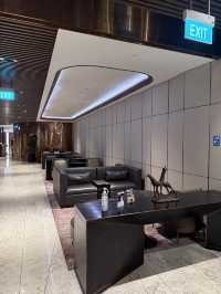 SilverKris First Class Lounge