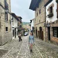 Santillana del Mar: the village of the 3 lies