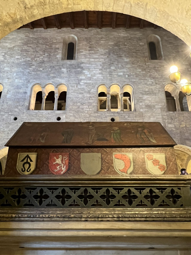🇨🇿 布拉格城堡：聖喬治聖殿（Bazilika Svatého Jiří）✝️