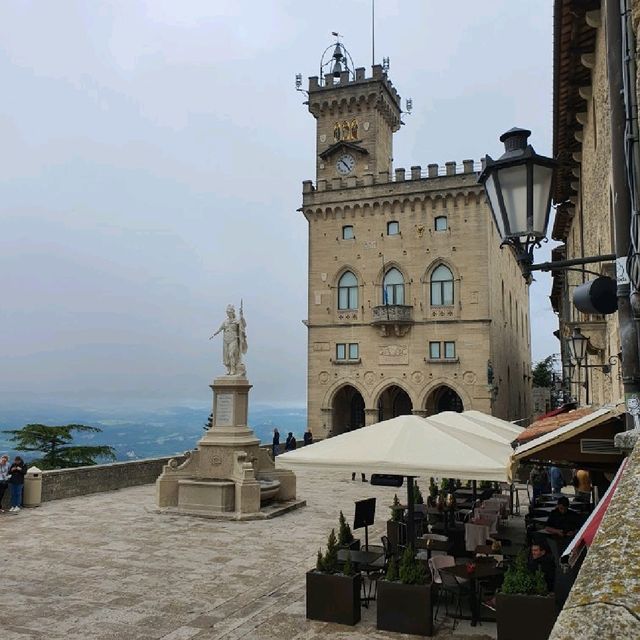 A Day Trip to San Marino from Rimini