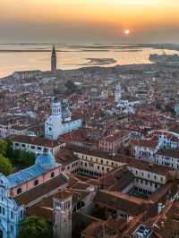  A City of Water and Wonder – Venice, Italy