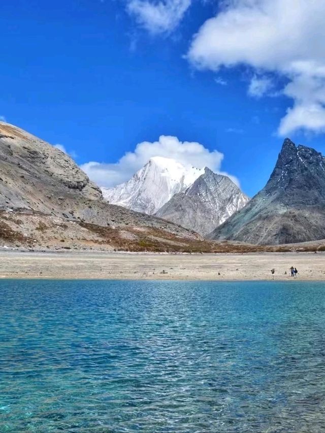 🏔️ Daocheng Yading Scenic Area: A Sacred Shangri-La of China