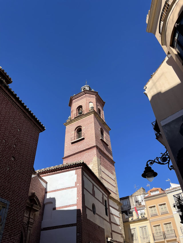 Málaga: Sun, Culture & Coastal Energy ☀️🏖️🏛️