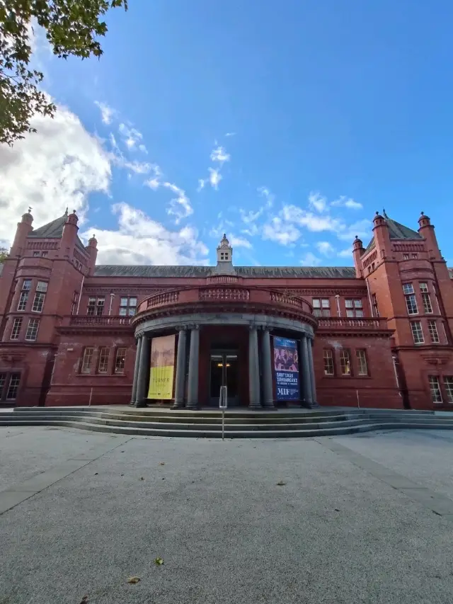 Whitworth Building: A Grand Canvas of Brick and Beauty