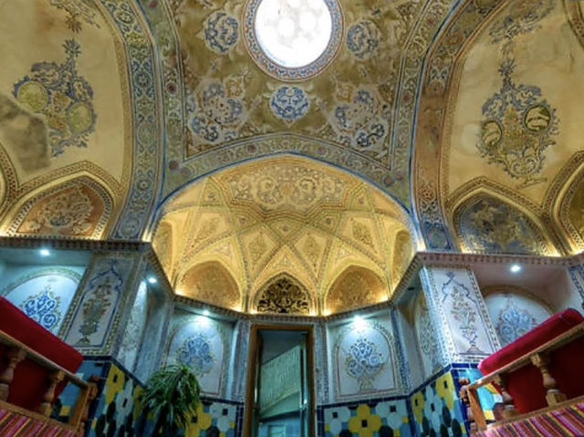 Amir Chakhmaq Complex – A Timeless Masterpiece of Yazd 🕌✨