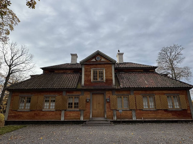 🍁 Autumn at Skansen – A Living Tapestry of Nordic Nature 🌿🧡 🍁 Autumn at Skansen – A Living Tapestry of Nordic Nature 🌿🧡