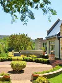🌟 Unwind in Style: Gauteng's De Hoek Country Hotel 🌟