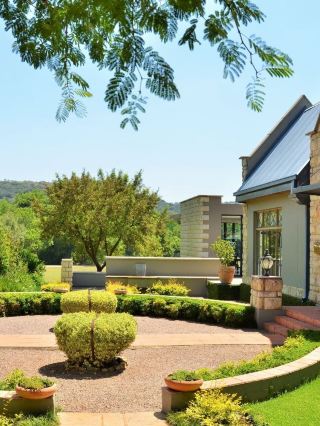 🌟 Unwind in Style: Gauteng's De Hoek Country Hotel 🌟
