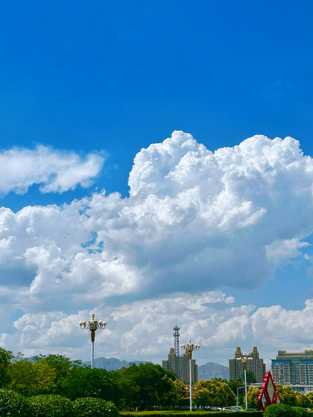 夏日的包頭土默特右旗大雁灘景區，瓜果飄香，風景如詩如畫