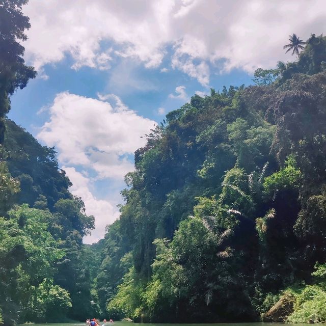 Exploring Cavinti Falls (Pagsanjan Falls)