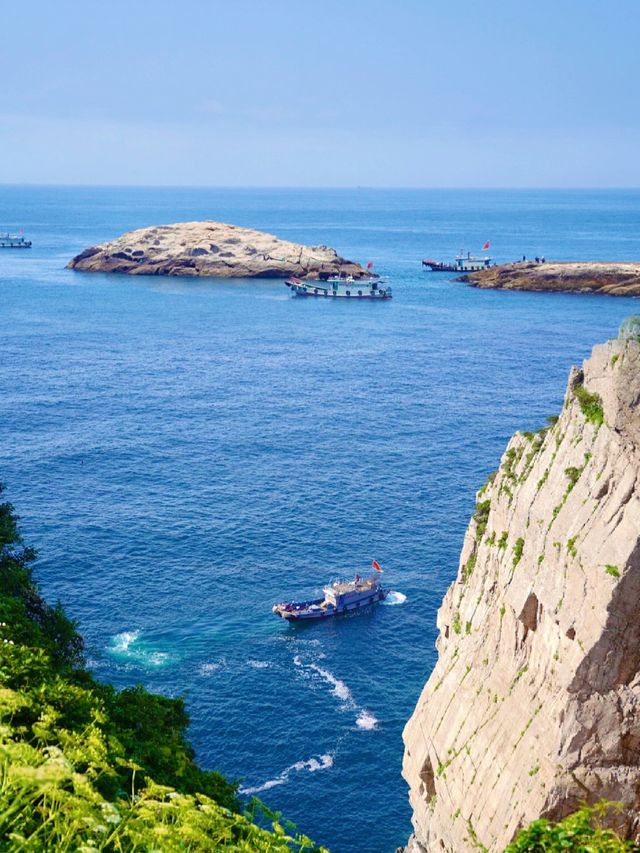 落日沉醉於橙色的海。