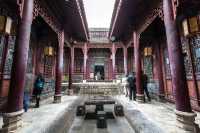 周家大院。