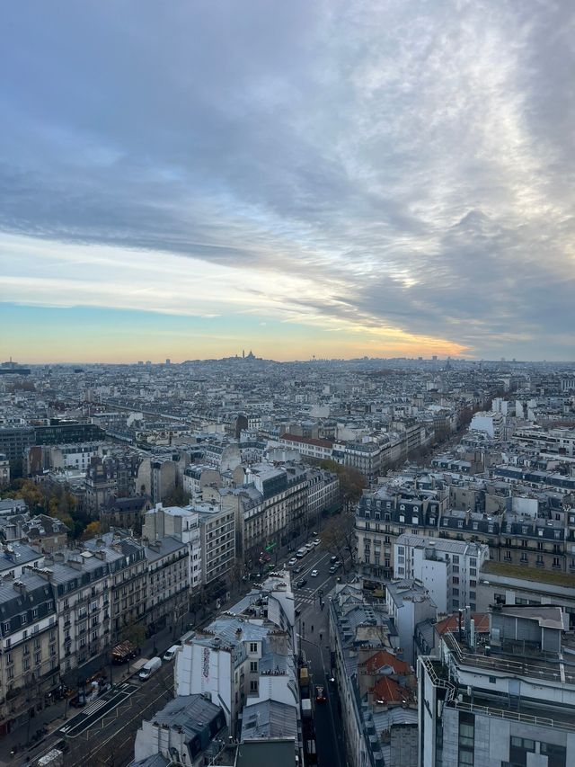 巴黎星辰廣場凱悅酒店 | Hyatt Regency Paris Étoile    評分：4.0