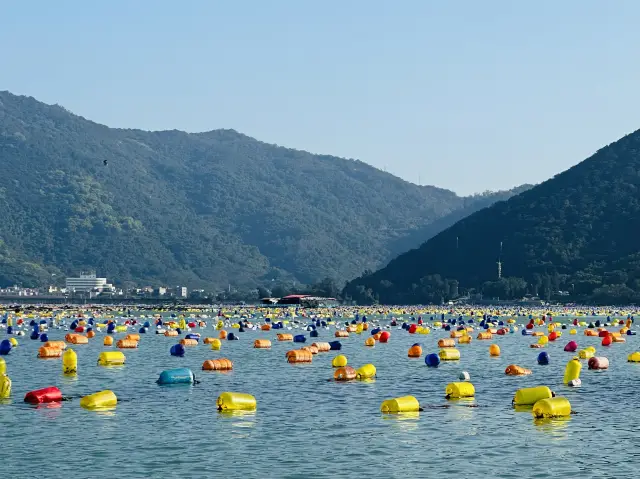 ทะเลสีรุ้งเกาะหนานอาว