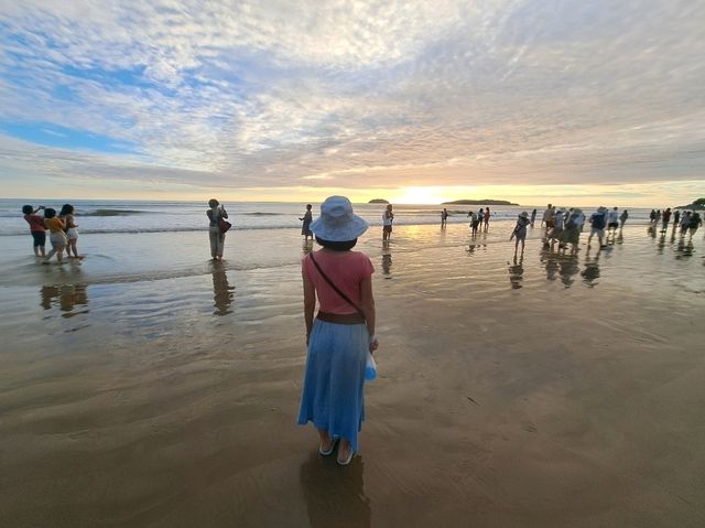 丹絨亞路海灘的夕陽