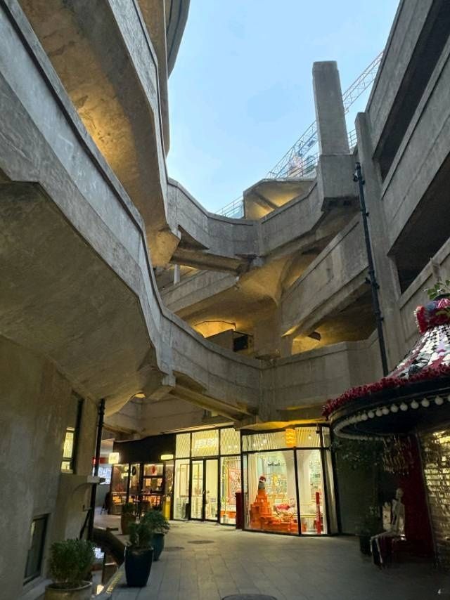到1933老場坊打卡，沉浸式體驗海派風情