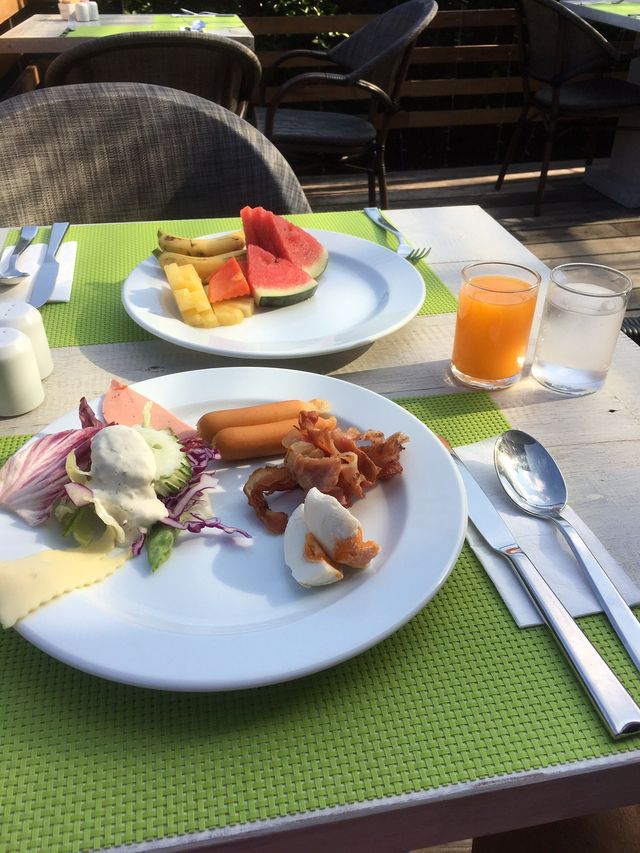 布吉 Dinso Resort & Villas 精選度假酒店  酒店名稱：Dinso Res