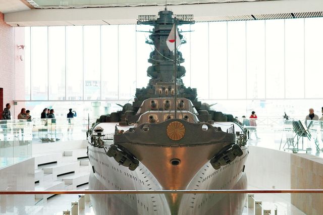 吳市並非甚麼歲月靜好的濱海小城。這裡是日本海事重鎮