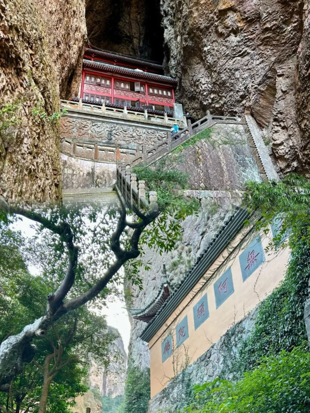 靈峰仙境 48 小時：闖入武俠世界的絕美夜景與山石奇觀