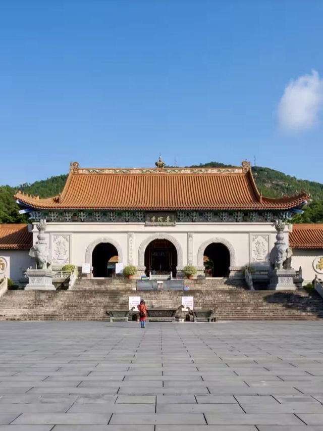 晨鐘暮鼓，禪意悠然——普陀寺與珠海海濱公園