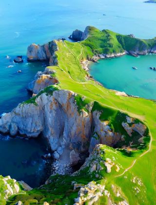 Real-life Zelda! The breathtaking cliff grasslands of Siyu Islands, open only during seagull season