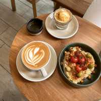 nice cafe and bakery