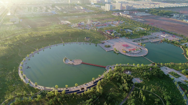 探索和靜生態公園，邂逅天山腳下的光影詩篇
