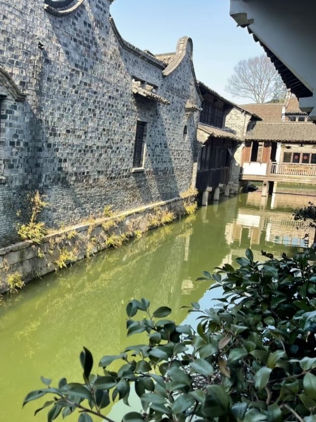 烏鎮通安客棧      住進咗水墨畫入面！