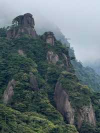 呢度被《中國國家地理》譽為：中國最美嘅峰林