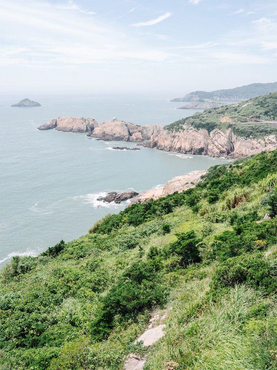 真·避世海島！燈塔泳池美到失語！
