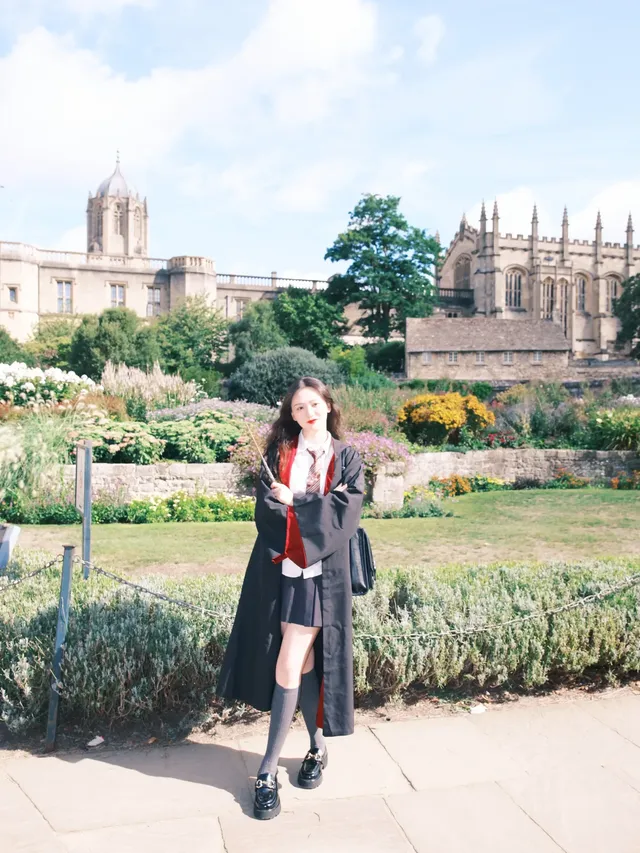 好想幻影移形回到陽光明媚的霍格華茲🪄