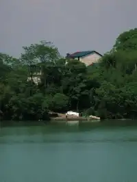 逃離人海！在郴州 30分鐘直達江邊營地