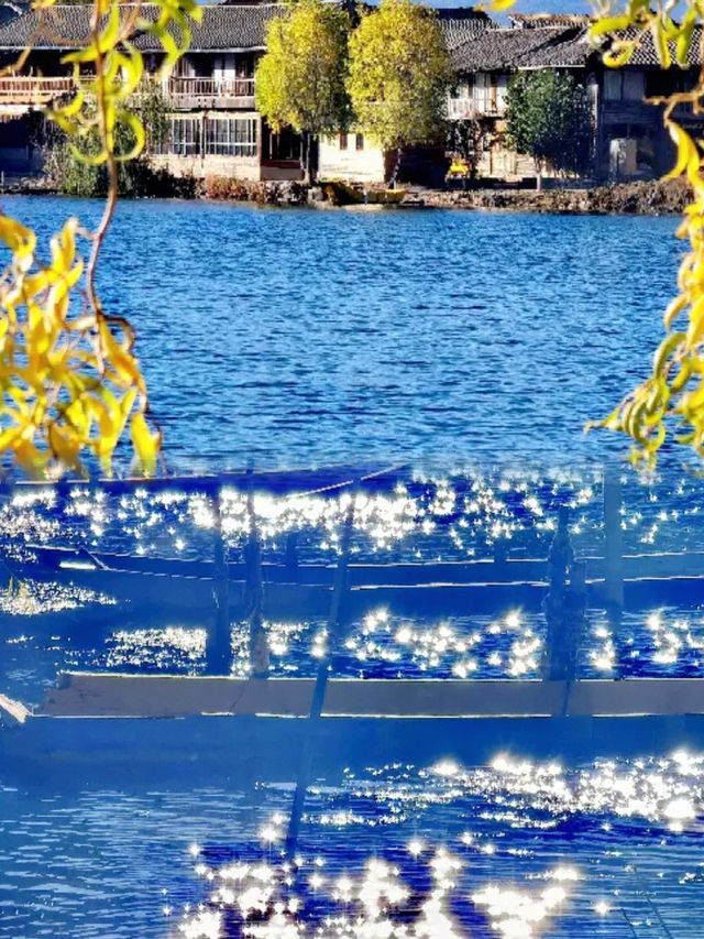 瀘沽湖避世美宿！璞蔓把湖景搬進房間的治癒之旅