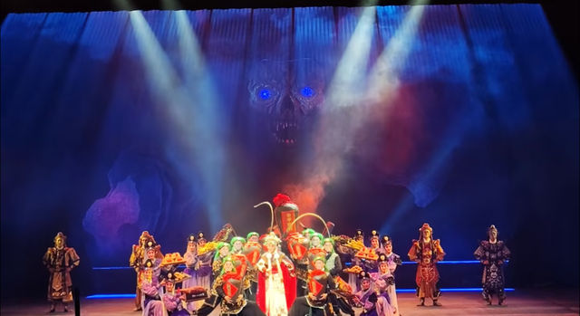 從千年古街到潮玩夜市，這份旅拍攻略藏著城市密碼