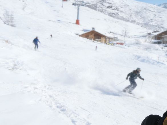 Jikeplin International Ski Resort: China’s Largest Powder Playground – 11km Longest Run 🔥