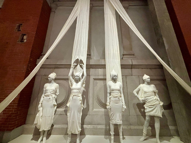 The Metの魅力溢れる特別展。 | Trip.com ニューヨーク